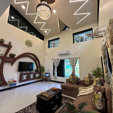 Seas The Day Luxurious 5Bhk Villa 2Min From Awas Beach With Huge Private Pool Alībāg Εξωτερικό φωτογραφία