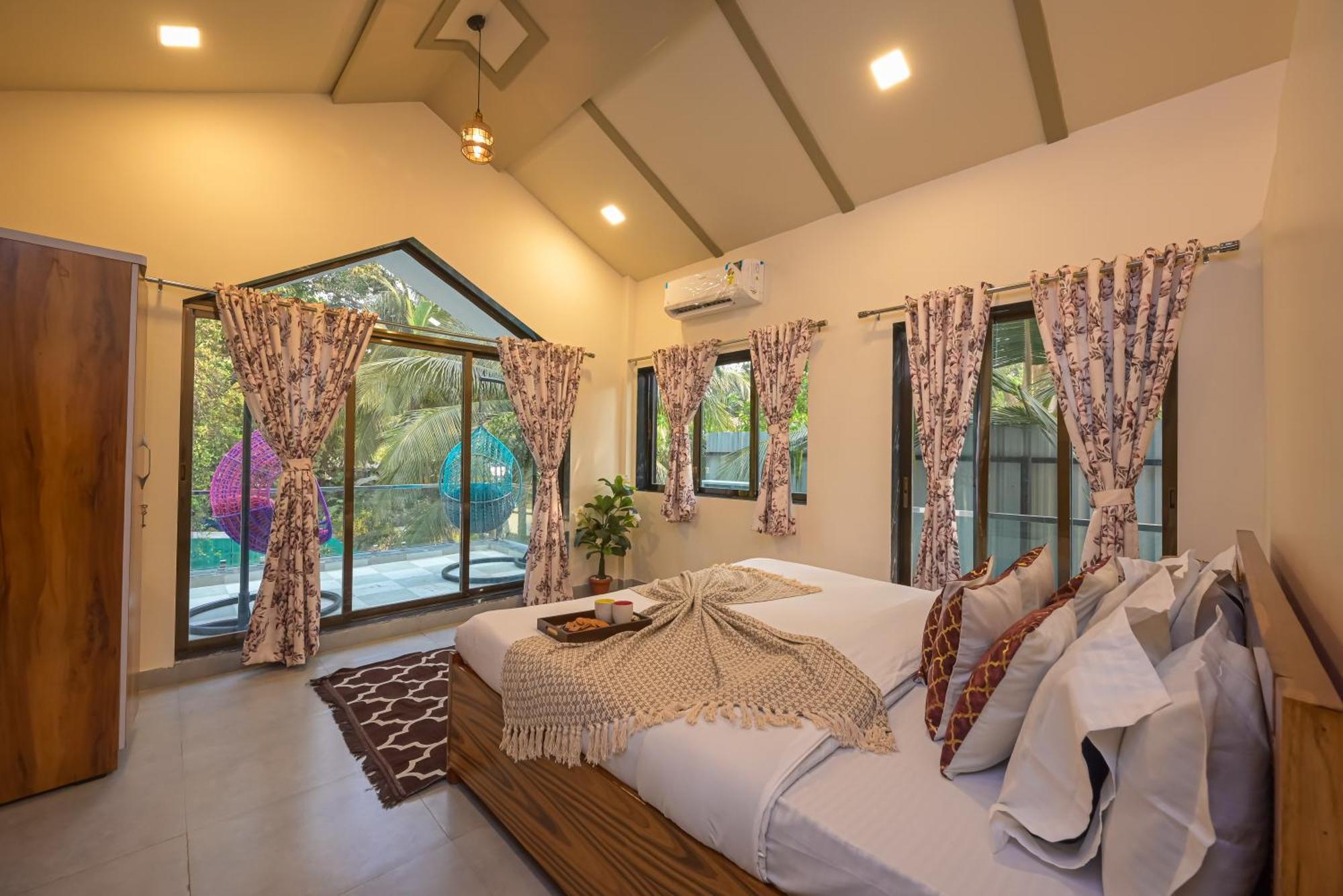 Seas The Day Luxurious 5Bhk Villa 2Min From Awas Beach With Huge Private Pool Alībāg Εξωτερικό φωτογραφία